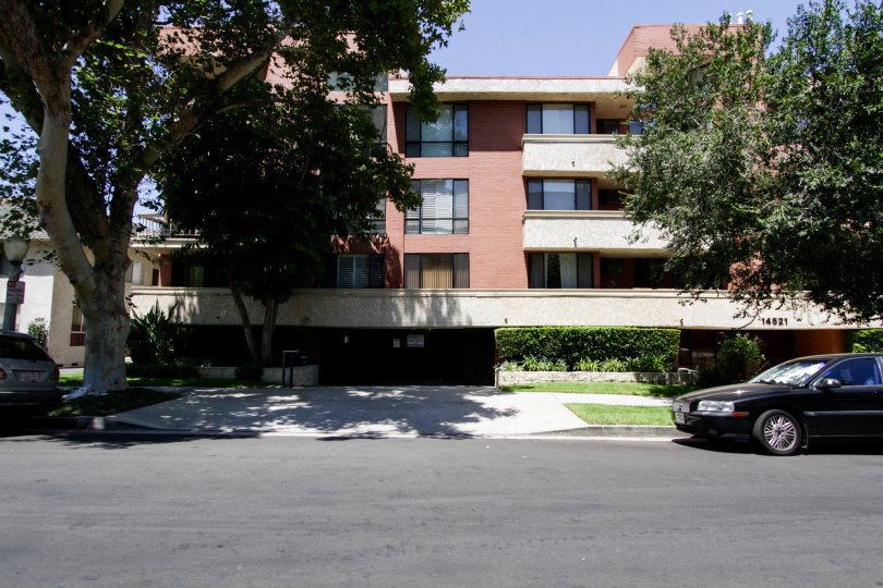 Regency Sherman Oaks CA